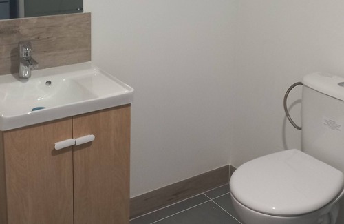 Casseneuil Apartment | Appartement Avec Accès au Jardin Fermer