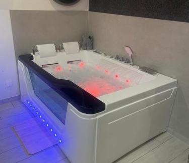 Sassenage Apartment | Appartement avec jacuzzi