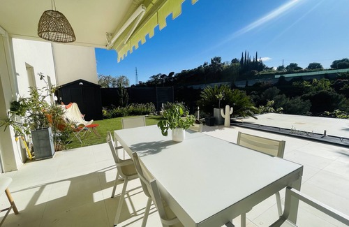 Saint Pierre de Feric Apartment | Appartement Avec Piscine Privative à 15 min du Centre Ville de Nice & de la mer