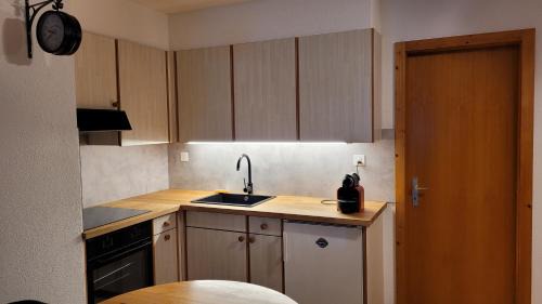 Moleson Apartment | Appartement avec terrasse ensoleillée