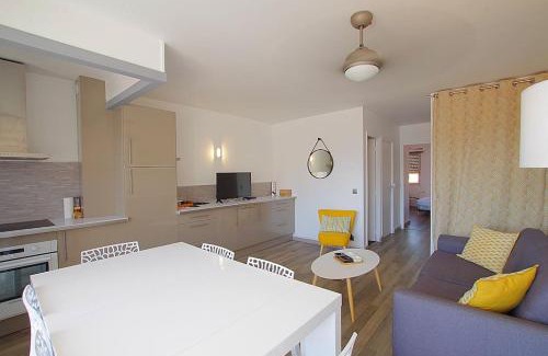 Le Grand Large Apartment | Appartement Calme et Moderne avec vue mer 74