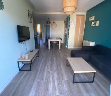 La Conception Apartment | Appartement Central Décoré 8P Marseille Timone, La Plaine et mer