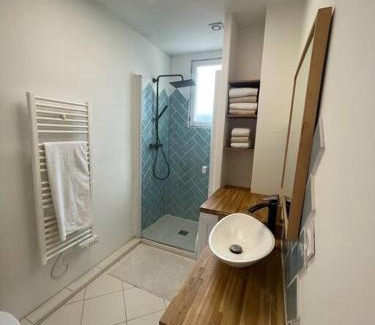 Saint-Gratien Apartment | Appartement chaleureux et lumineux en plein centre, à 10 min du RER