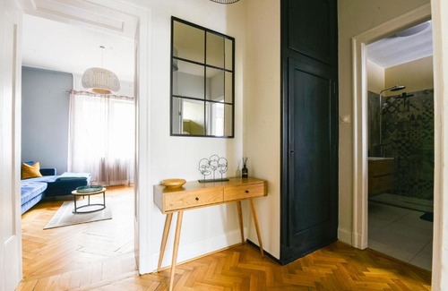 Vauban Apartment | Appartement chaleureux Orangerie
