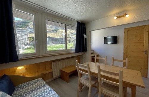 Les Menuires Apartment | Appartement classique 2 pièces pour 4 personnes aux Menuires - FR-1-452-233
