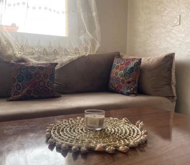 Saidia Apartment | Appartement climatisé avec balcon proche plage