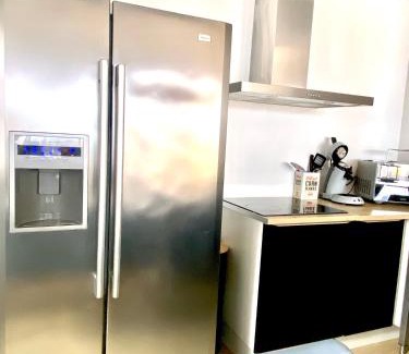 Le Barcares Apartment | appartement climatisé au bord du lac marin