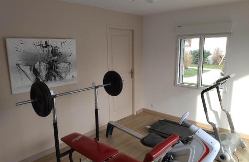 Mardie Apartment | Appartement cosy + accès jardin et salle de muscu