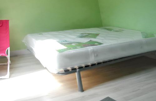 Salins-les-Bains Apartment | Appartement cosy Salins-les-Bains 18 m² Parking