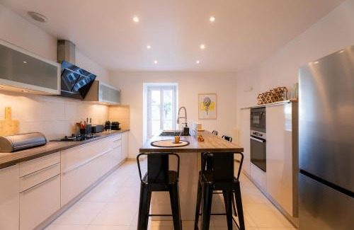 Vannes Apartment | Appartement d exception port de Vannes 8 pers avec parking