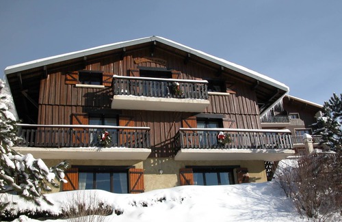 Aillon-le-Jerune Apartment | Appartement Dans Chalet