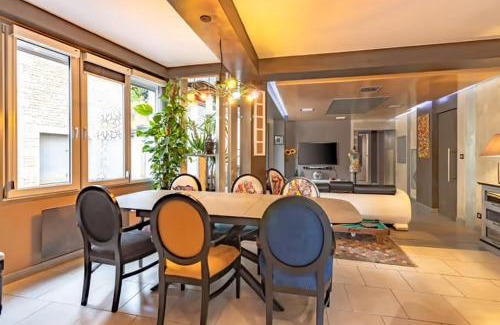 Sarlat-la-Caneda Apartment | Appartement dans résidence à Sarlat parkings
