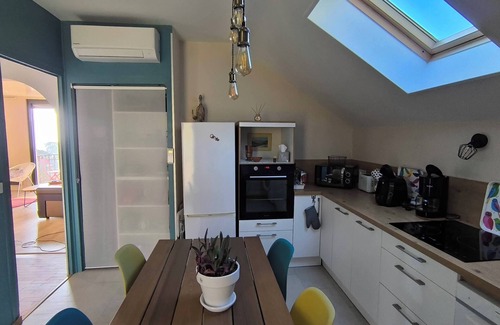 Veyrier-du-Lac Apartment | Appartement Dans Maison à 5 min du lac à Pied
