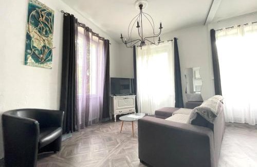 Begard Apartment | Appartement dans un parc arboré privé
