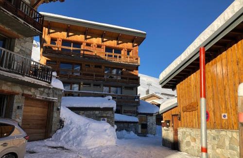 Les Almes Apartment | Appartement de Standing à Tignes, Proche Pistes et Commerces, 4 Chambres - FR-1-641-18