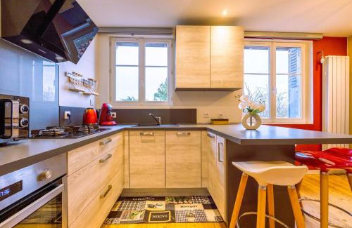 Pont Rousseau Apartment | Appartement de standing - coeur de Rezé/10min de Nantes