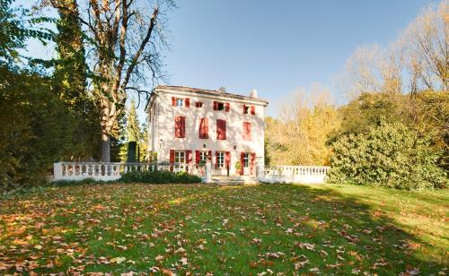 Grand Sud Apartment | APPARTEMENT DERNIER ETAGE DANS BASTIDE