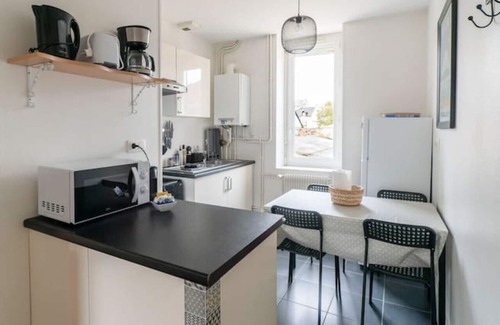 Champ-Capelet Apartment | Appartement design et chaleureux, centre, parking