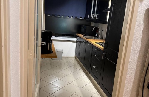 Voorburg Apartment | Appartement Dicht bij Den Haag, Voorzieningen Dichtbij in Rustige Omgeving
