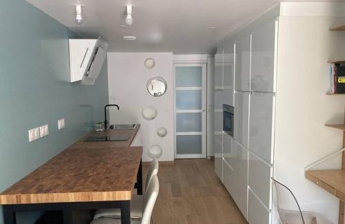 Dammartin-en-Goele Apartment | Appartement duplex chaleureux pour 4 pers comprenant 1 lit double et 2 lits simples