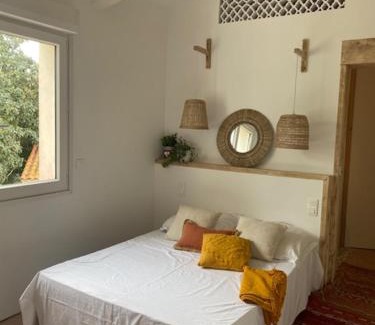Valergues Apartment | Appartement Duplex dans Petit Mas calme