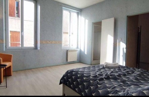 Agen Apartment | Appartement duplex spacieux en hypercentre avec garage privé