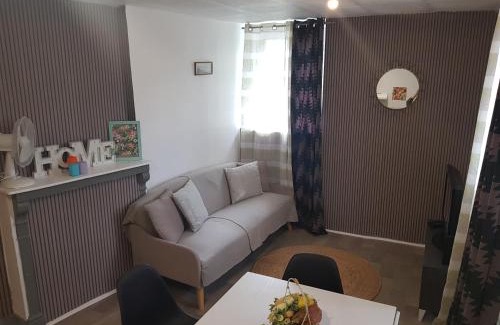Saint-Junien Apartment | Appartement en entier