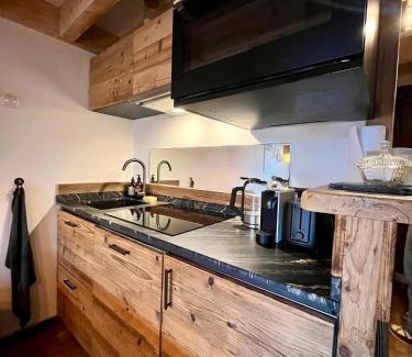 Les Tines Apartment | Appartement ensoleillé aux Tines, vue Massif