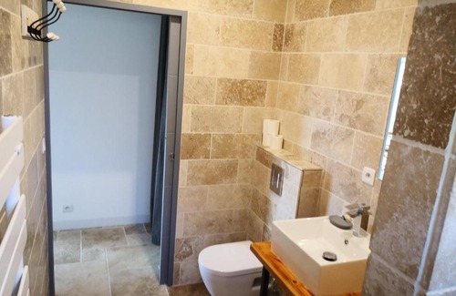 Saint-Morillon Apartment | Appartement entier dans dépendance