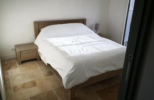 Saint-Morillon Apartment | Appartement entier dans dépendance