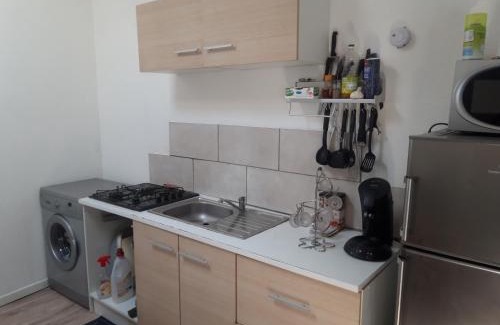Aubenas Apartment | appartement f1 meublé 3 personnes