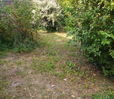 Montlucon Apartment | Appartement familial - jardin - PS4