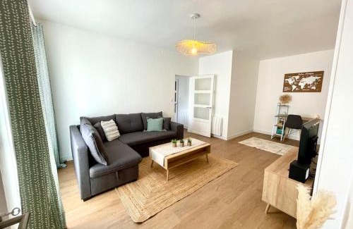 Bessines-sur-Gartempe Apartment | Appartement centre-bourg de Bessines