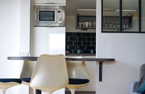 Brive-la-Gaillarde Apartment | ★ Appartement Epuré ★ Climatisé ★ Terrasse
