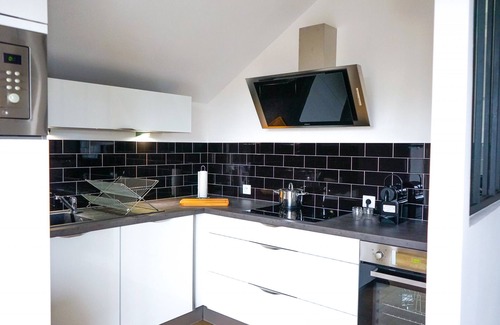 Brive-la-Gaillarde Apartment | ★ Appartement Epuré ★ Climatisé ★ Terrasse