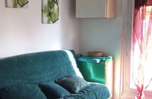 Champigny-sur-Marne Apartment | Appartement Lumineux à 20mm de Paris, Euro Sydney, Bord de Marne