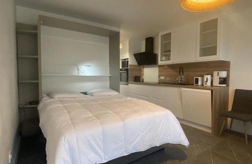 Boyardville Apartment | Appartement 2P RDC - Proche plage, parking, WIFI, animaux acceptés - FR-1-246A-222