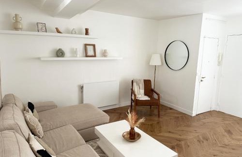 Saint-Germain-en-Laye Apartment | Appartement central niché en centre-ville