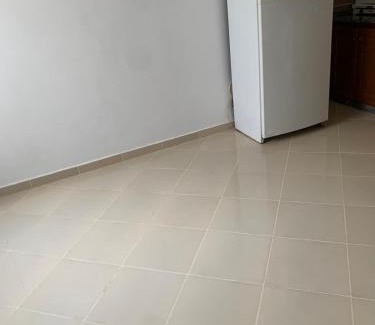 Iaazzanene Apartment | Appartement Frankfurt