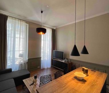 Hotel de Ville - Quinconces Apartment | Appartement hyper centre historique