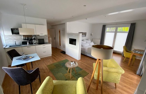 Hoehr-Grenzhausen Apartment | Appartement Lavendel - 2-bed apartment - Apartments in the Château d'Esprit