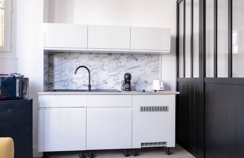 Le Bourget Apartment | Appartement Lumineux-netflix