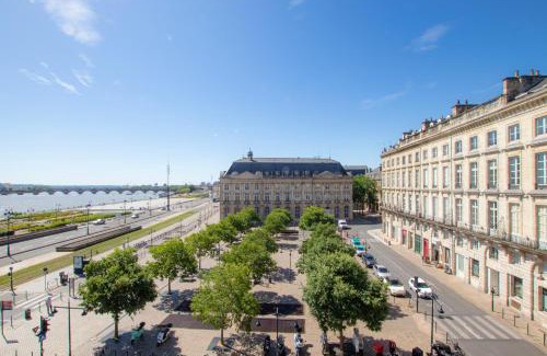 Hotel de Ville - Quinconces Apartment | Appartement Luxe avec Climatisation Parking Vue Exeptionnelle