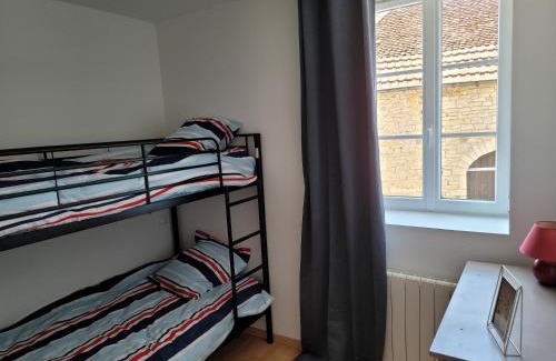 Baume-les-Dames Apartment | Appartement meublé Duplex T3.