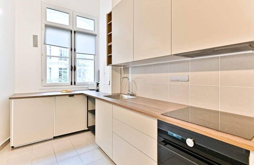 Porte-Dauphine Apartment | Appartement moderne et climatisé - Arc de Triomphe
