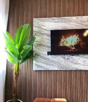 La Ville Haute Apartment | Appartement Moderne