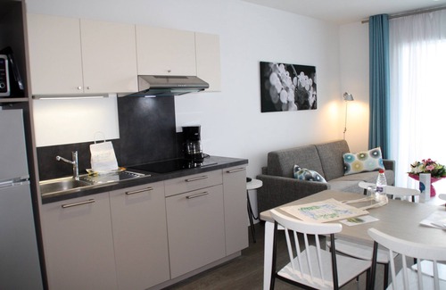 Jonzac Condo | Appartement Neuf et équipé, près des Antilles