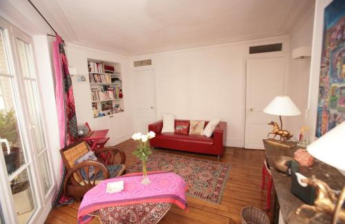 Quartier de Rochechouart Apartment | Appartement Opéra Paris