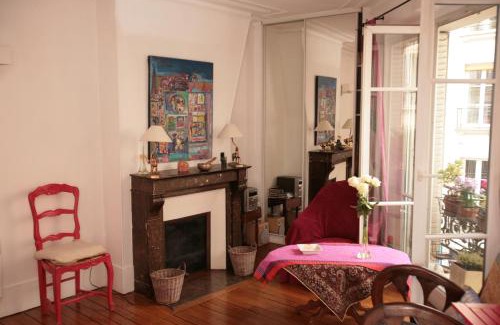 Quartier de Rochechouart Apartment | Appartement Opéra Paris