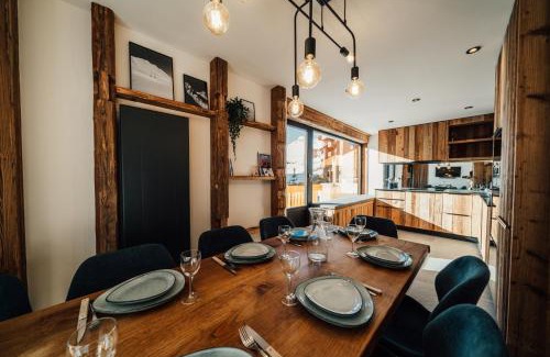 Les Almes Apartment | Appartement Pixel by ExplorHome